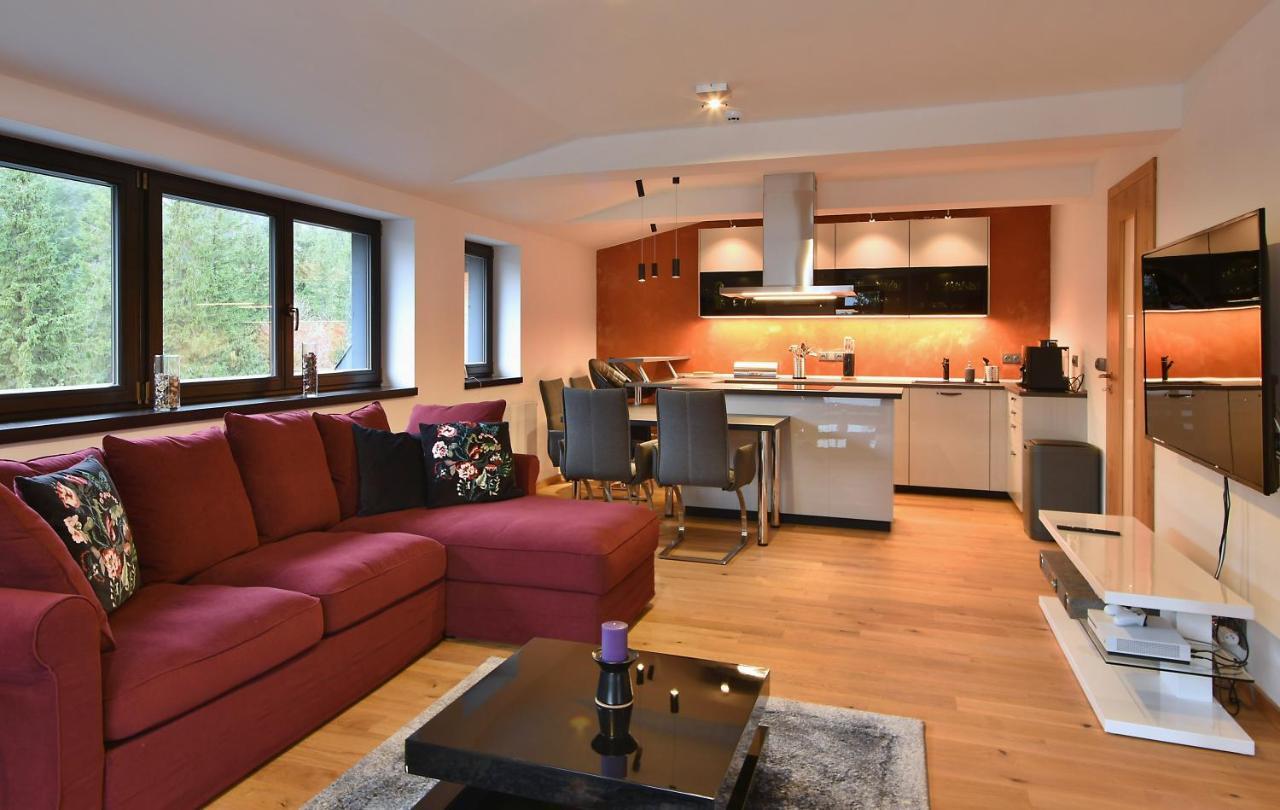 Luxury Adelka Apartment *